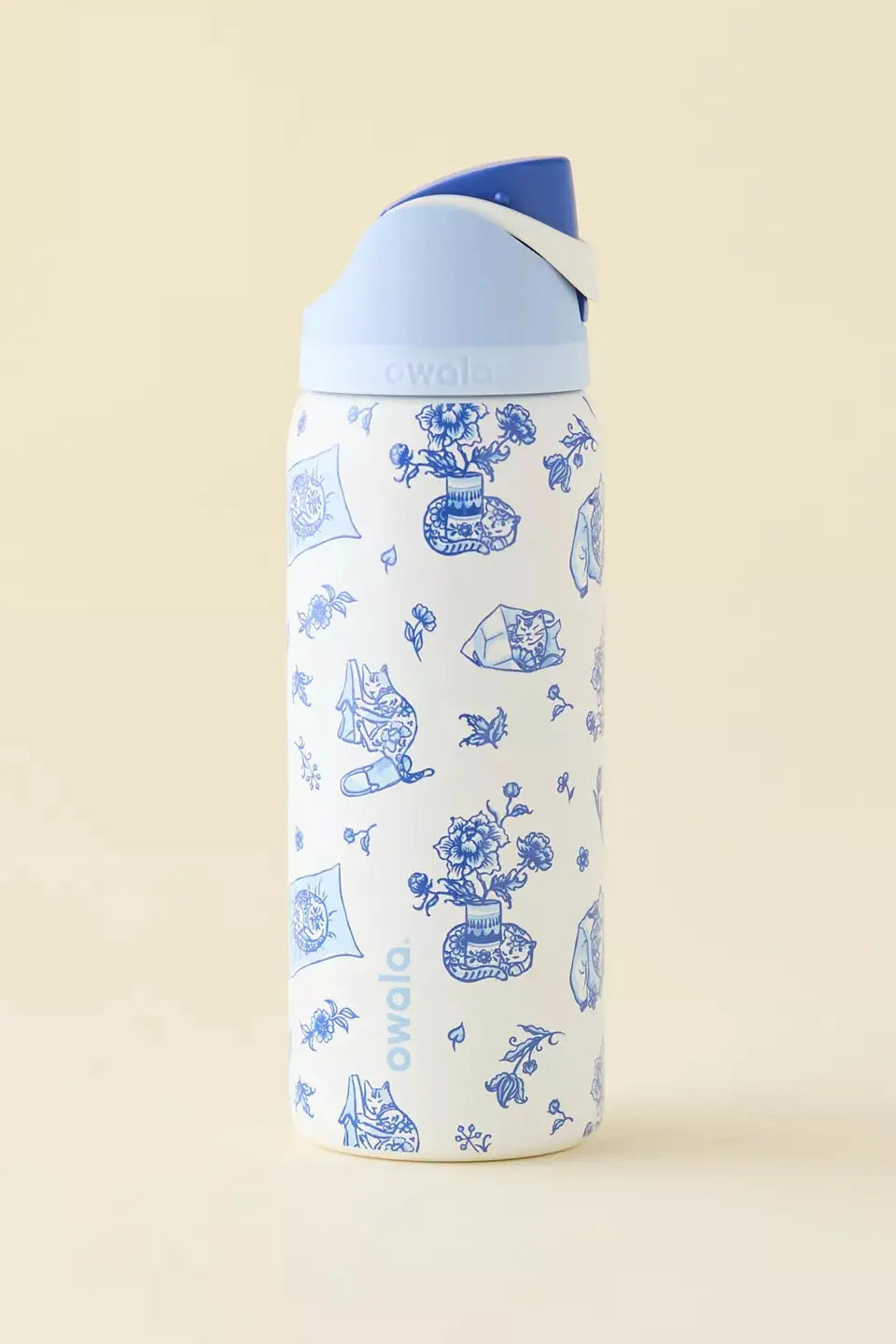 Owala UO Exclusive Delft Cat Print FreeSip 32 oz Water Bottle owaloo